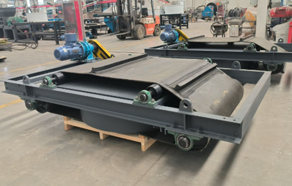 https://www.annilte.net/annilte-iron-remover-magnetic-separator-black-baffle-endless-rubber-conveyor-belt-product/