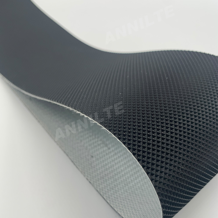 https://www.annilte.net/annilte-height-speed-5-0mm-pvc-horse-treadmill-belt-for-horse-walker-product/